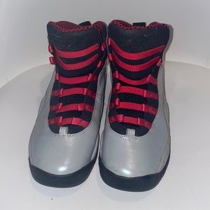Air Joran 10 Retro “Legion Red”
